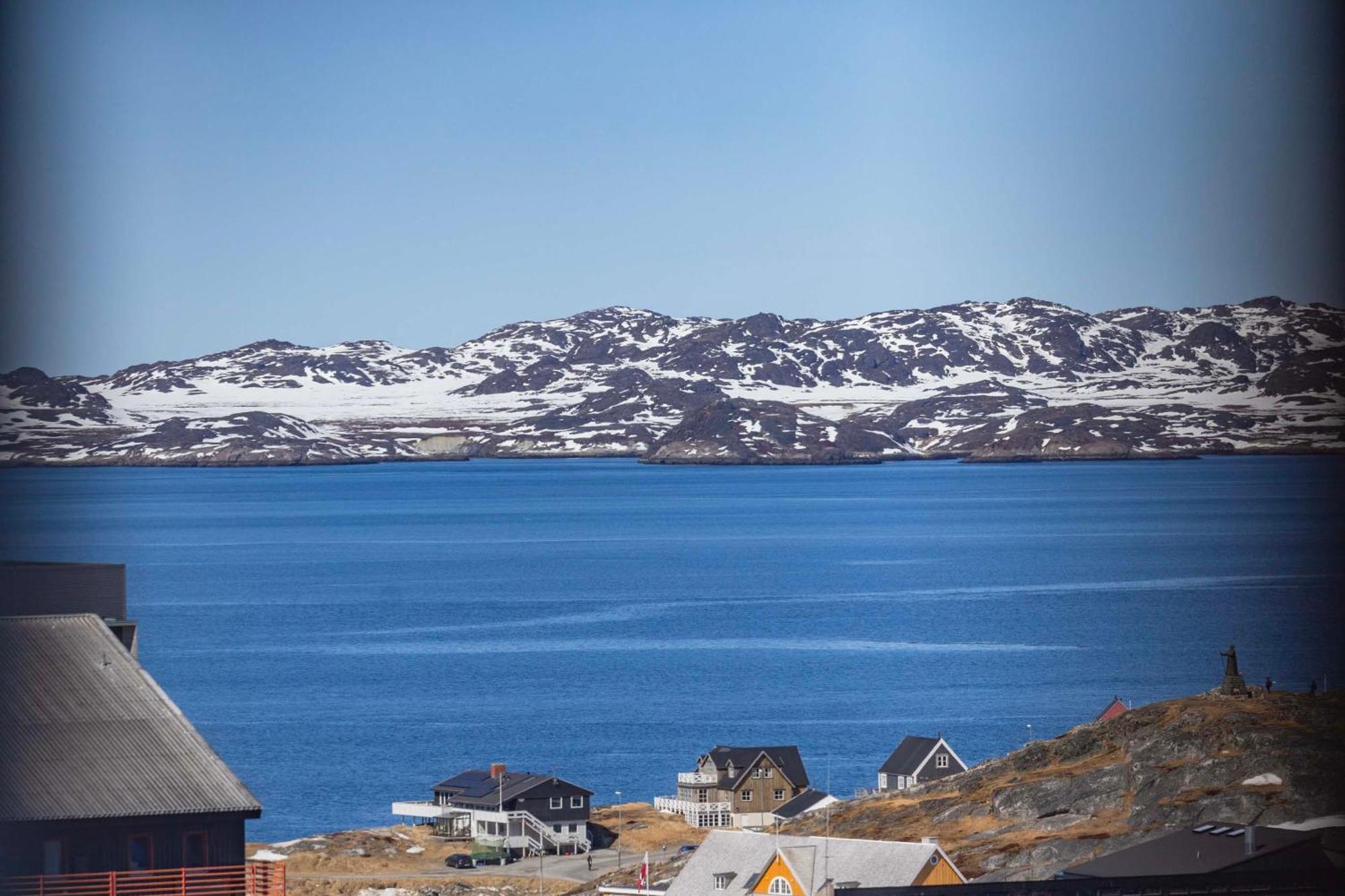 Hotel Aurora Apartments Nuuk Exterior foto